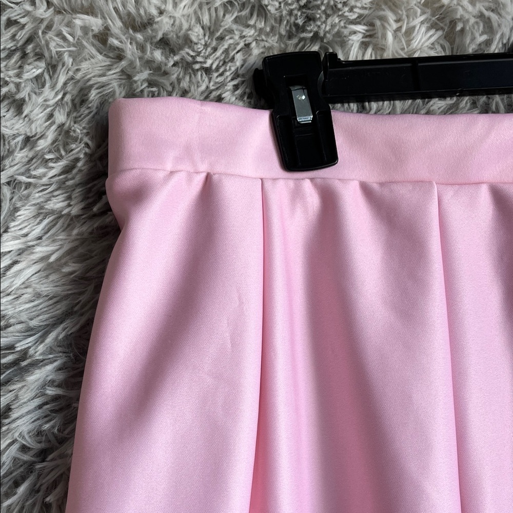 Hot Topic/Disney Pink Skater Skirt with Aristocat Disney Design - Picture 3 of 7